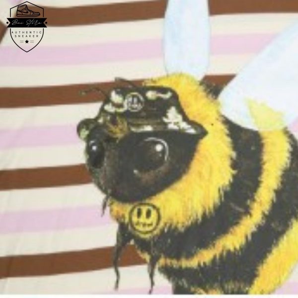 Drew House Neapolitan Stripe Bizzy Tee có chú ong mặp địt trước ngực siêu đáng iu