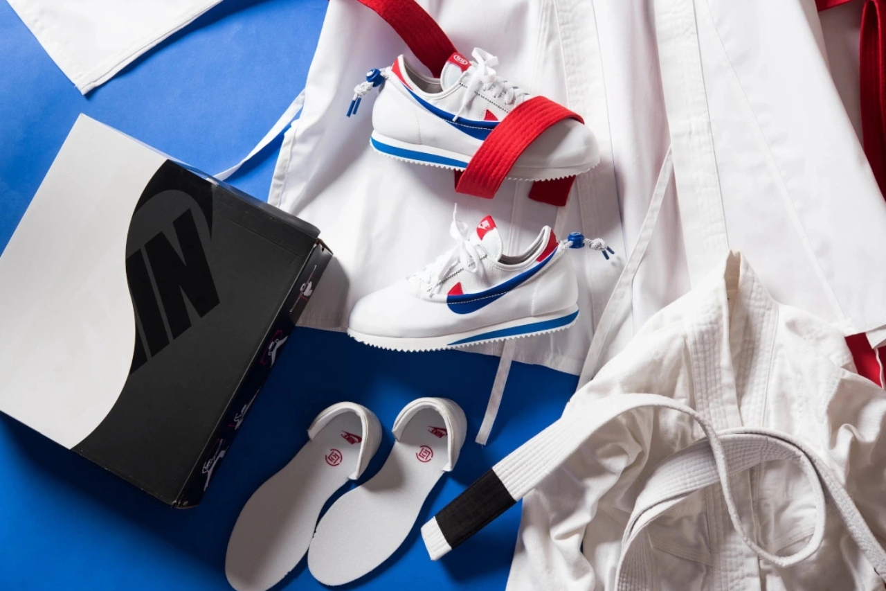 CLOT x Nike CLOTEZ “White/Game Royal-University Red” mang hơi thở châu Á đến phương Tây