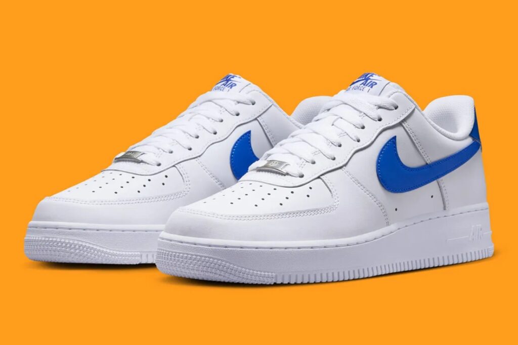 Nike Air Force 1 Low "White/Hyper Royal"
